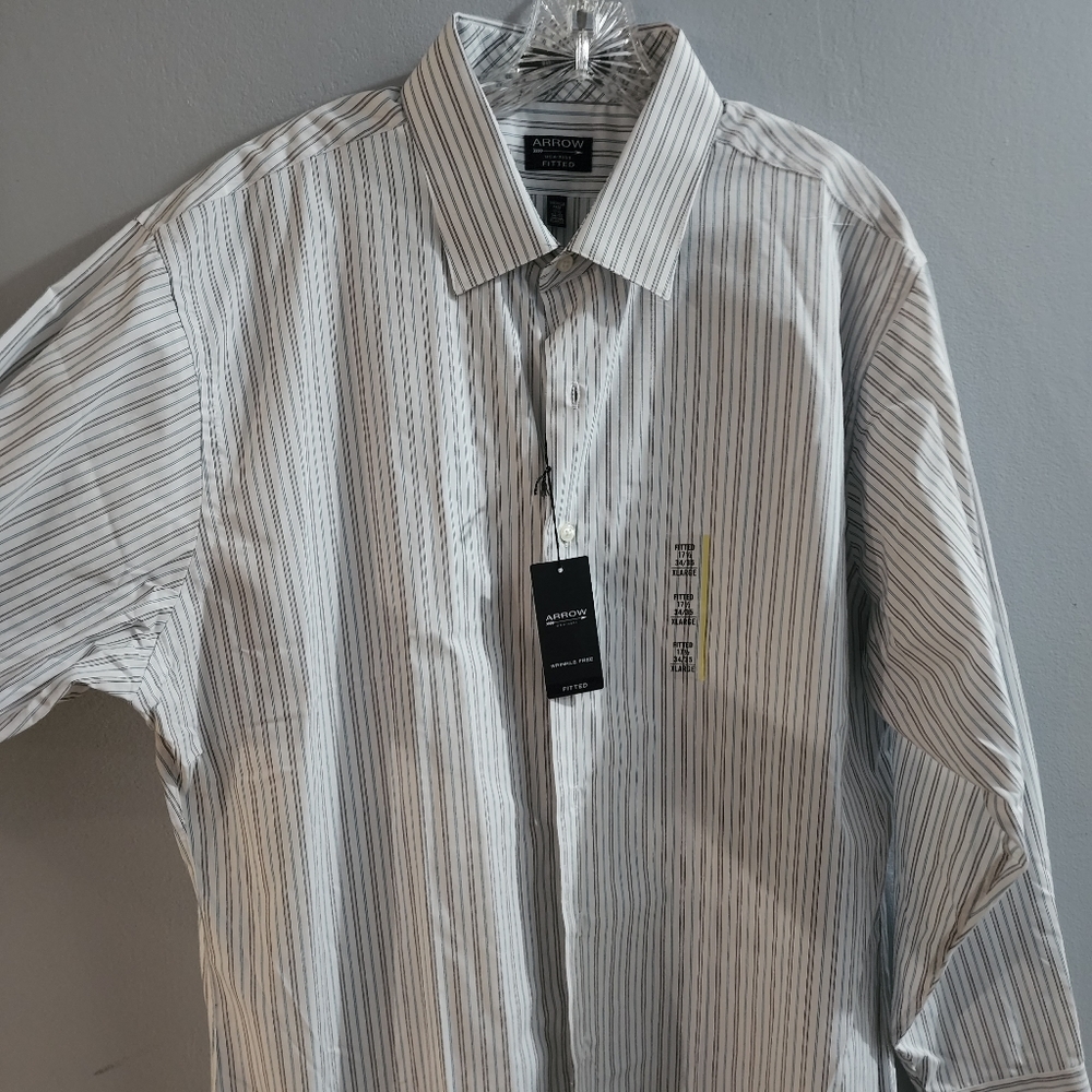 Arrow fitted shirt 17.5 34/35 white with pin stripes nwt